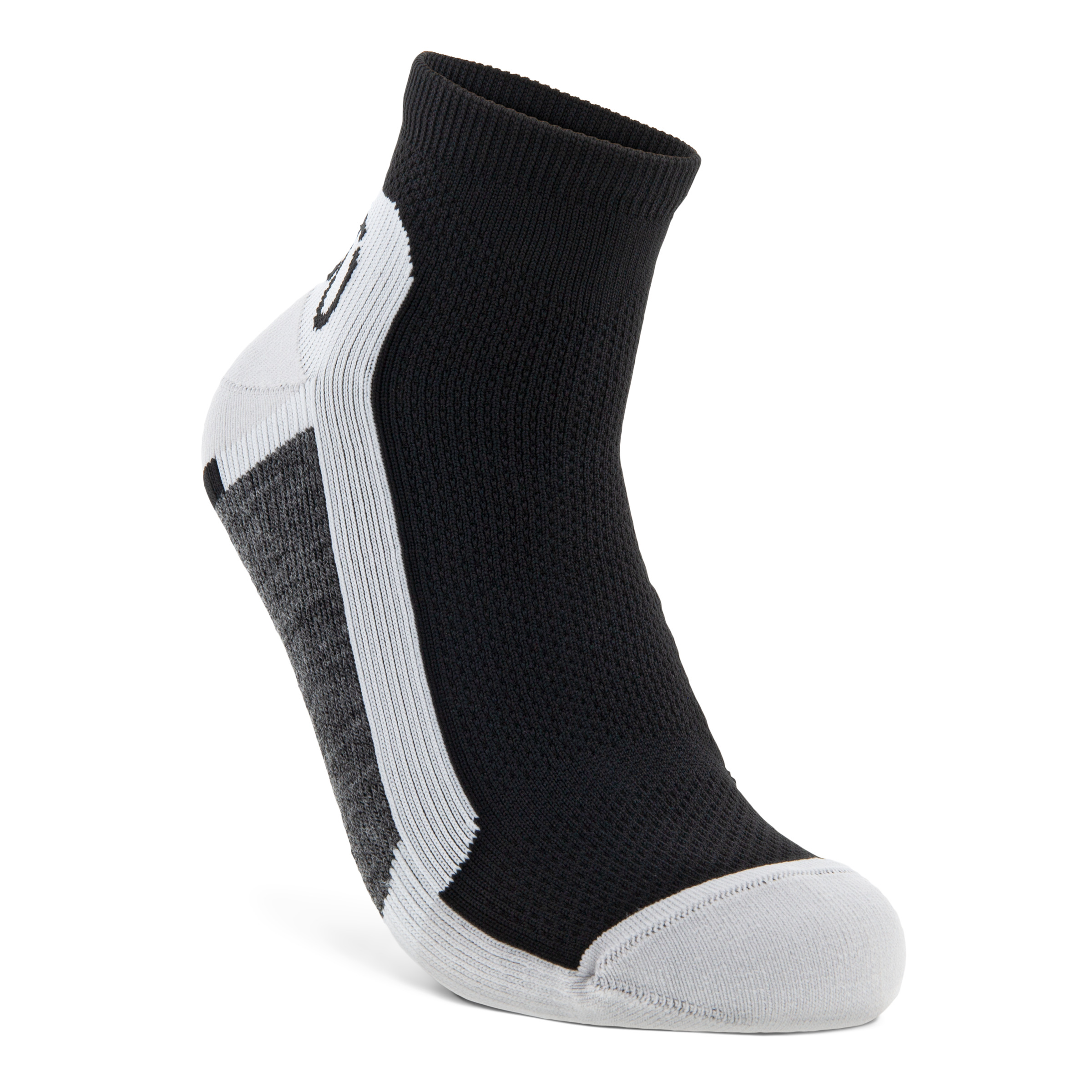 Ecco | 9085540-90864 | Sporty Ankle Cut | Black/White