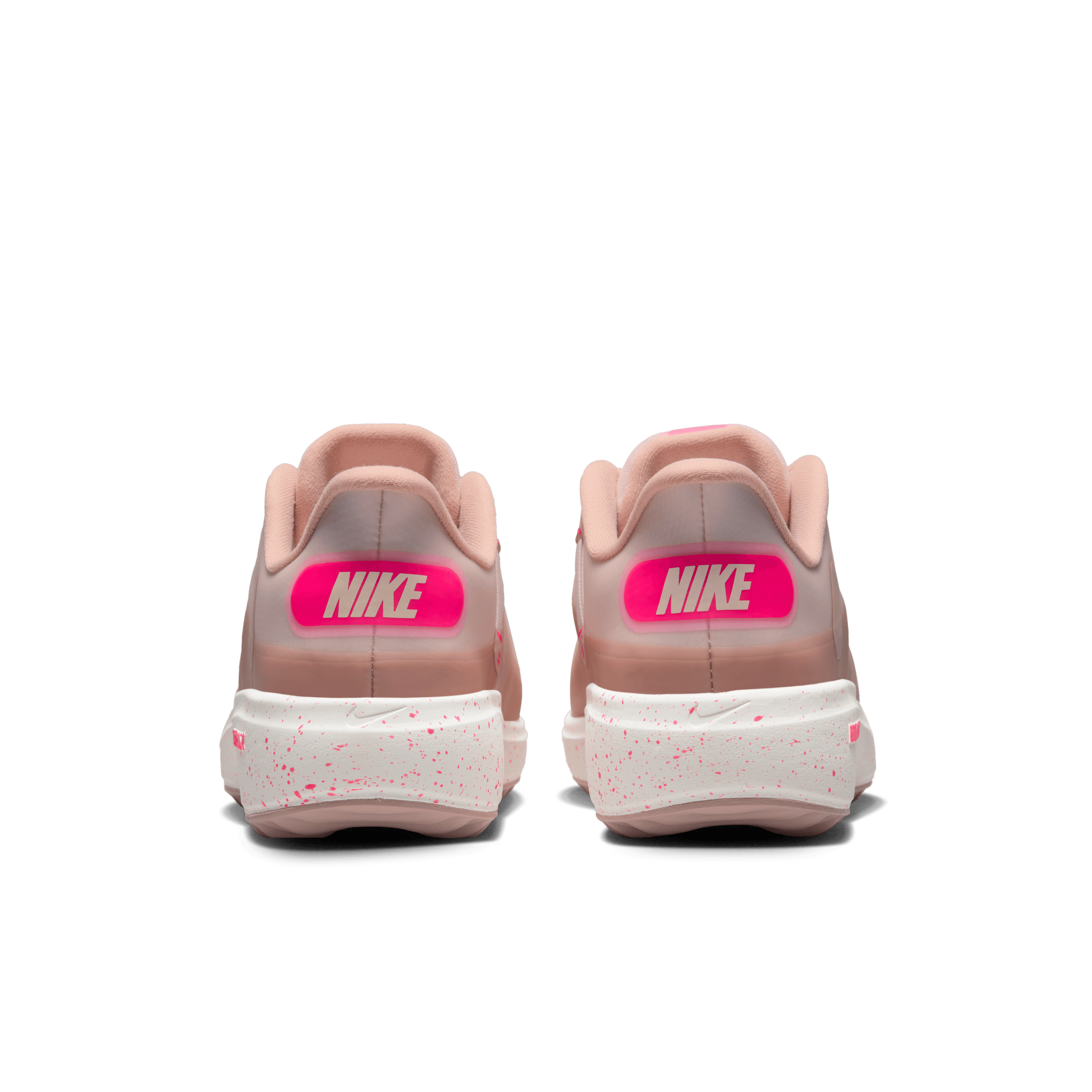 Nike | CW3096-666 | React Ace Tour Ladies | Light Soft Pink/Hyper Pink